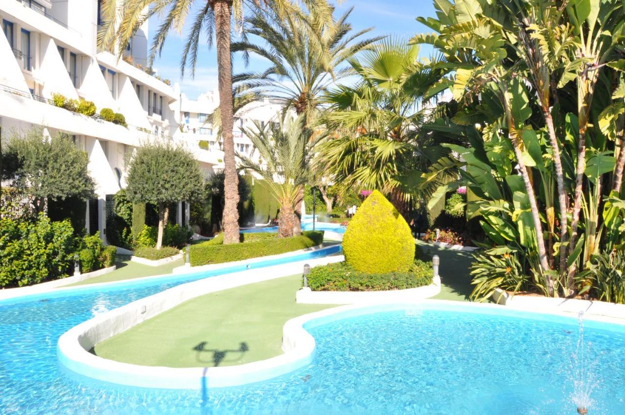 Marbella House Apartamento Duplex Exterior photo